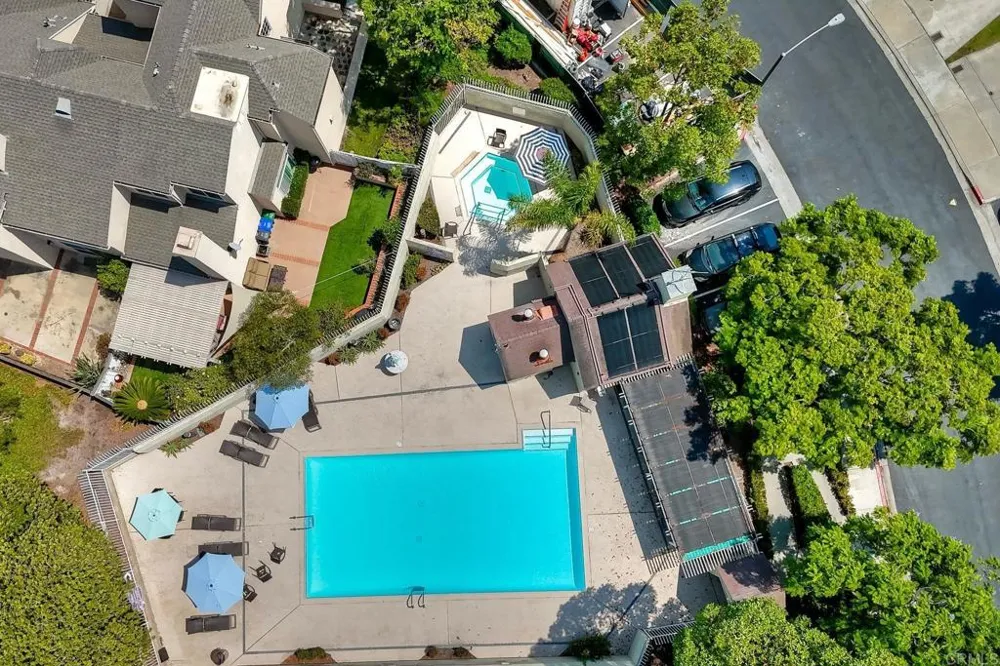4545 Essex Court Carlsbad, CA 92010