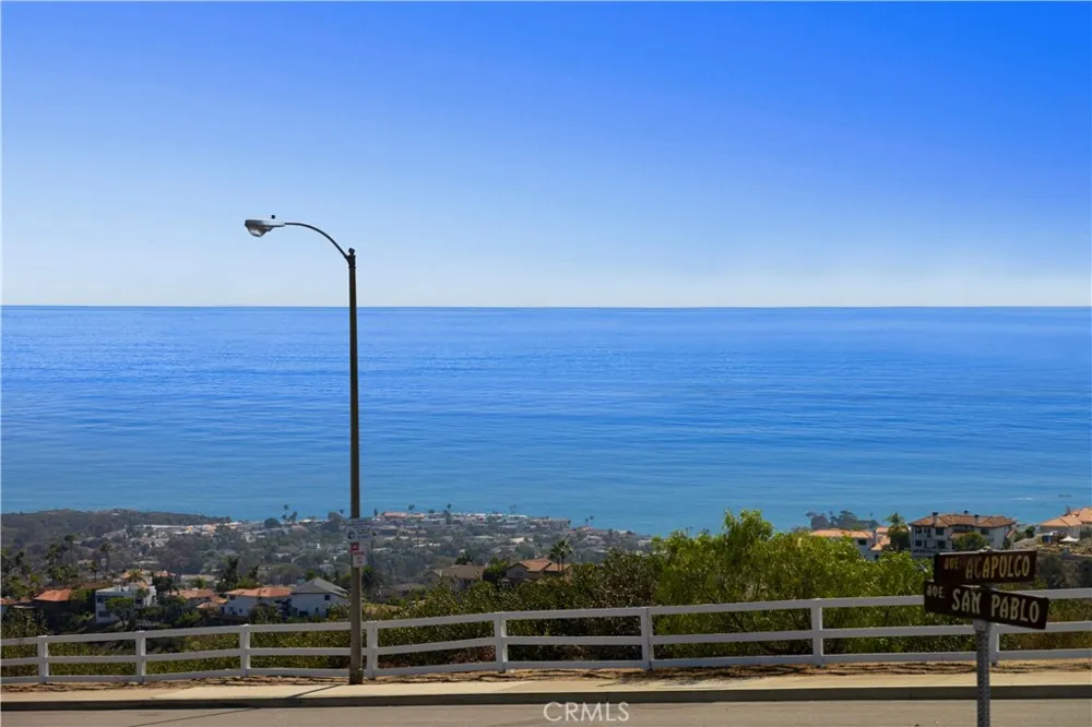880 Avenida Acapulco San Clemente, CA 92672