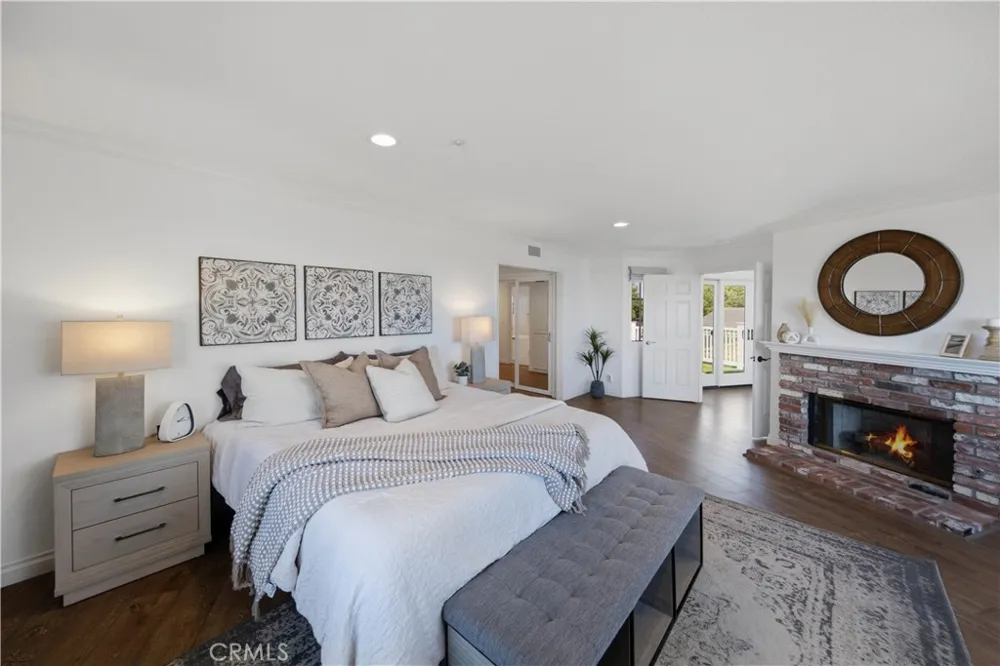 880 Avenida Acapulco San Clemente, CA 92672