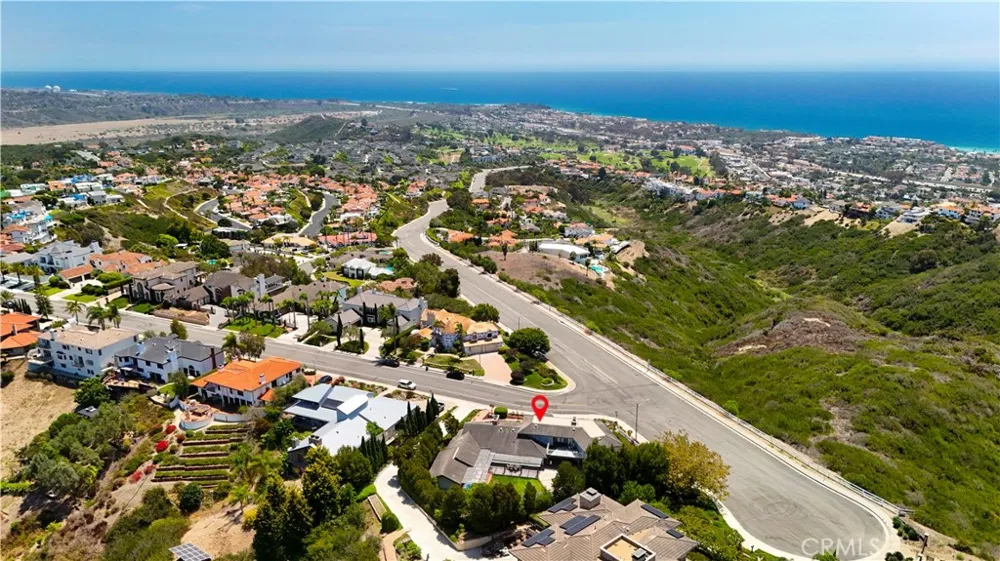880 Avenida Acapulco San Clemente, CA 92672