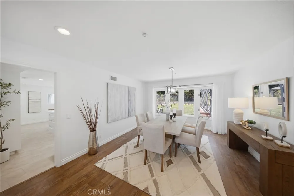 880 Avenida Acapulco San Clemente, CA 92672