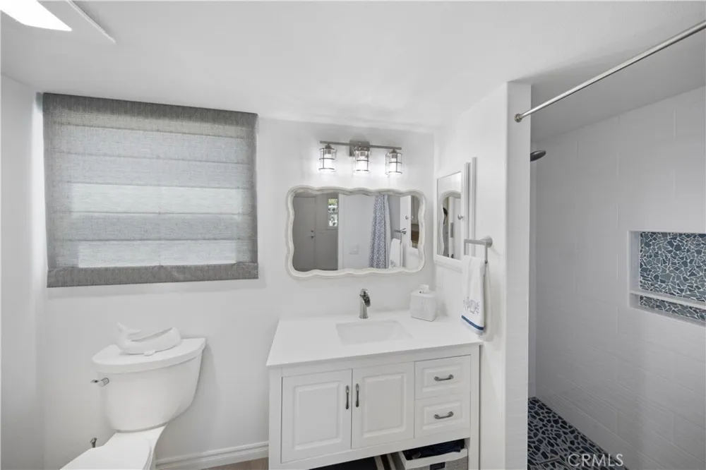 880 Avenida Acapulco San Clemente, CA 92672