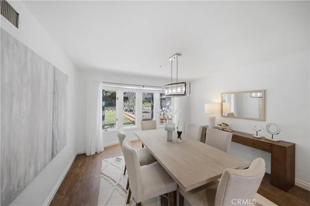 880 Avenida Acapulco San Clemente, CA 92672