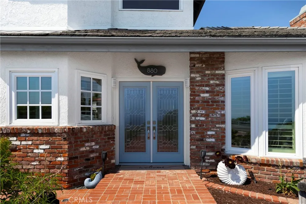 880 Avenida Acapulco San Clemente, CA 92672