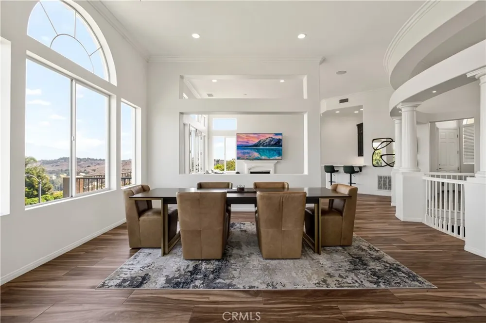 302 Via Blanca San Dimas, CA 91773