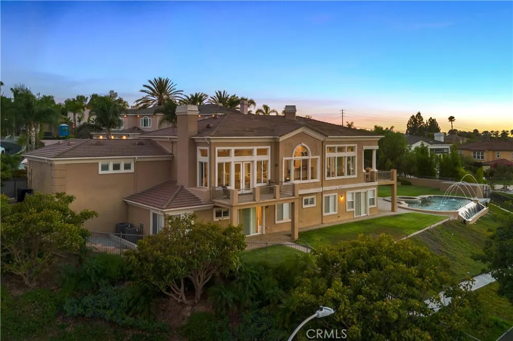 302 Via Blanca San Dimas, CA 91773
