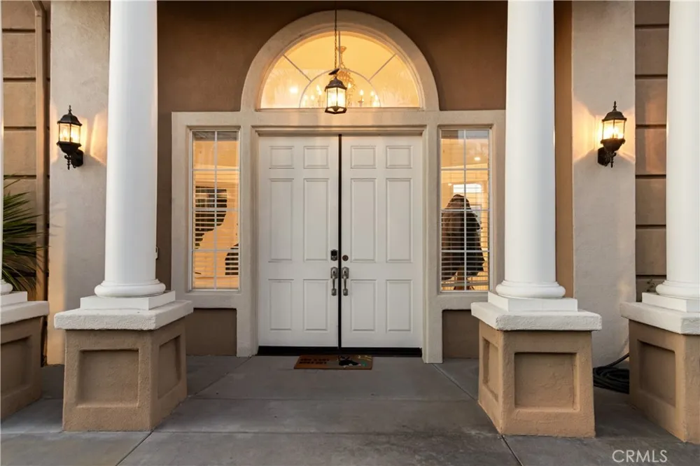 302 Via Blanca San Dimas, CA 91773