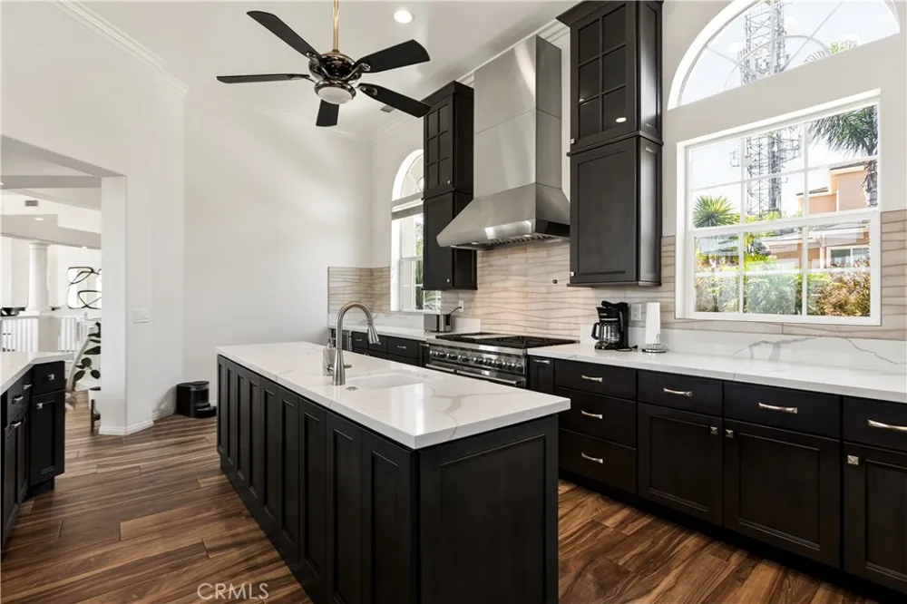 302 Via Blanca San Dimas, CA 91773