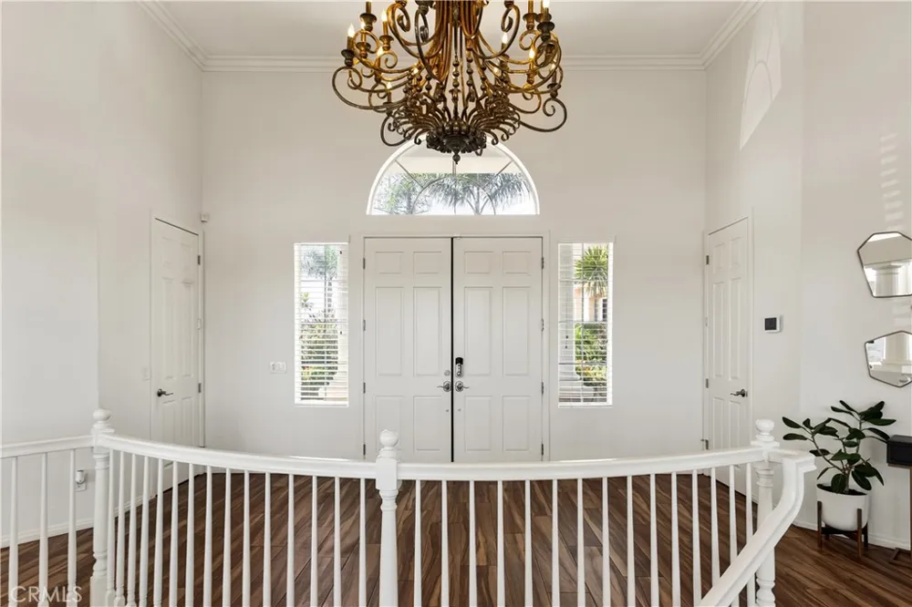 302 Via Blanca San Dimas, CA 91773