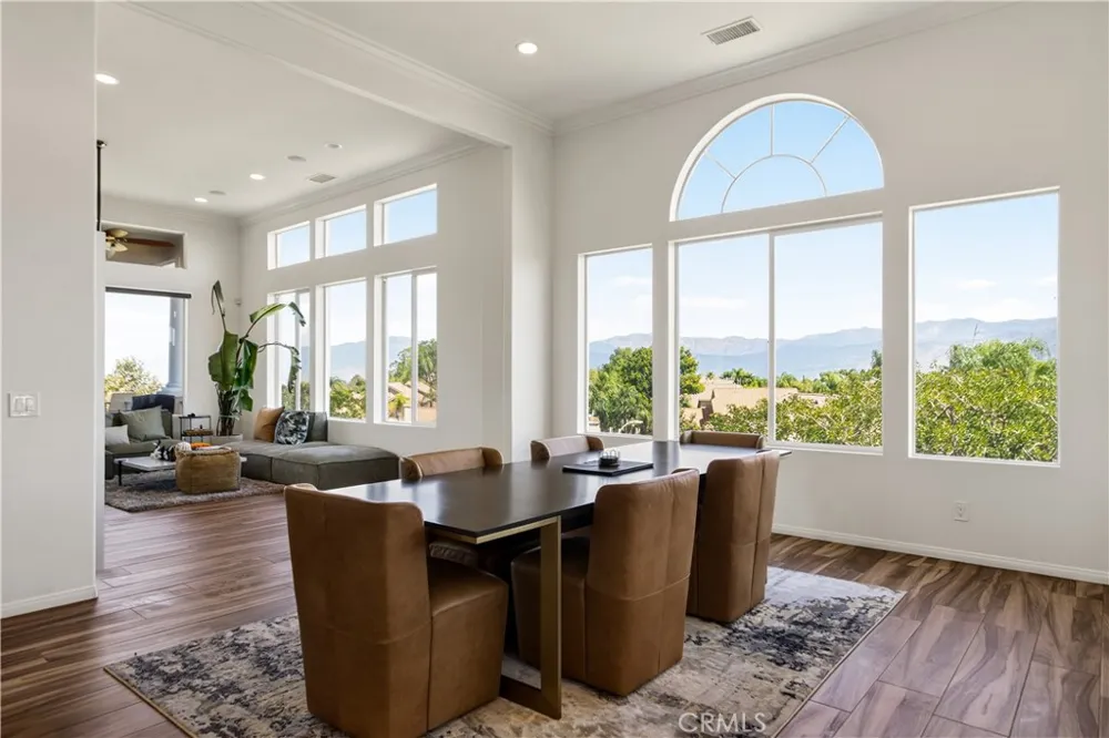 302 Via Blanca San Dimas, CA 91773