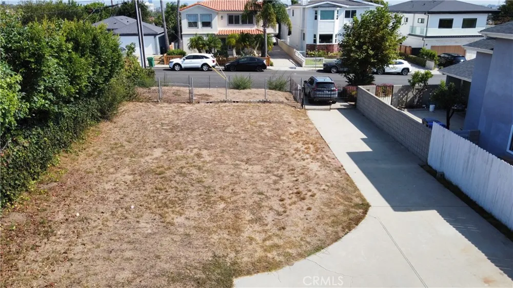 1410 17th Manhattan Beach, CA 90266