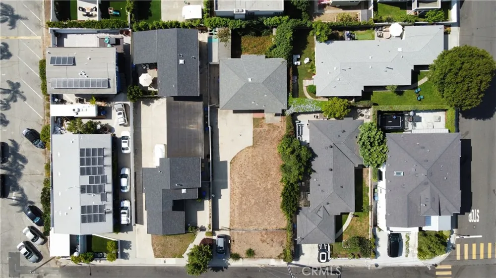 1410 17th Manhattan Beach, CA 90266