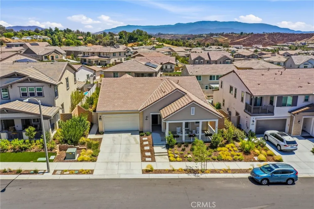 39481 Chamise Street Temecula, CA 92591