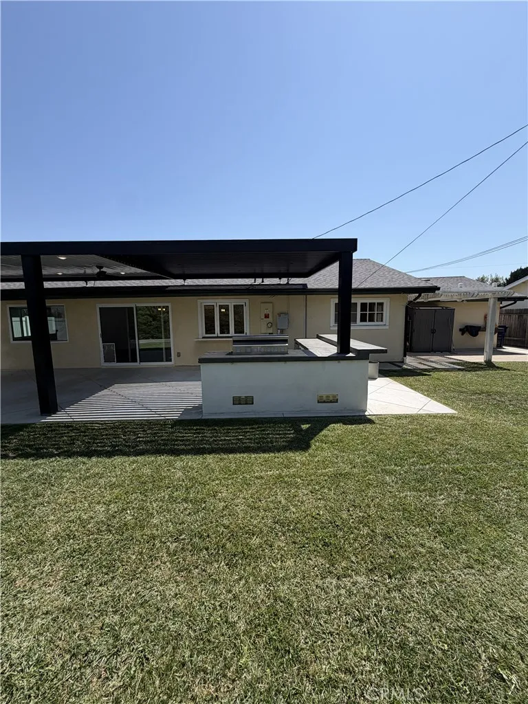 9197 El Cortez Fountain Valley, CA 92708
