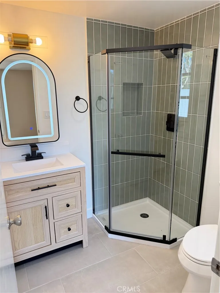 9197 El Cortez Fountain Valley, CA 92708
