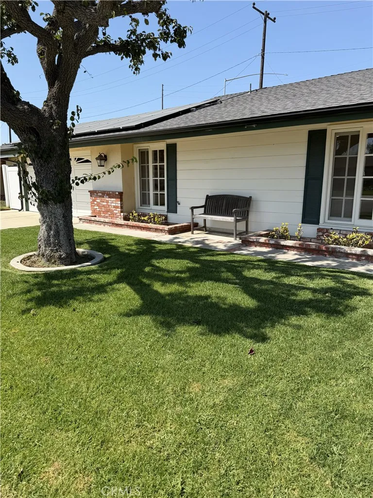 9197 El Cortez Fountain Valley, CA 92708