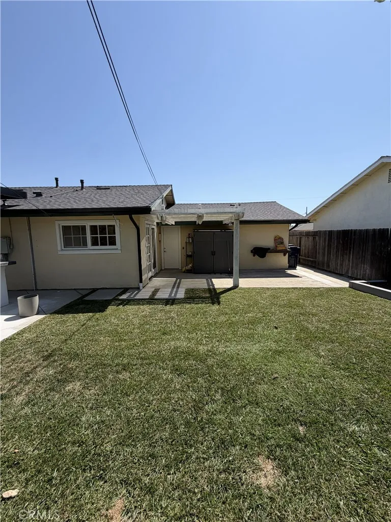 9197 El Cortez Fountain Valley, CA 92708