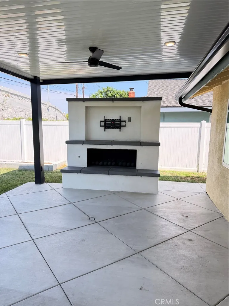 9197 El Cortez Fountain Valley, CA 92708