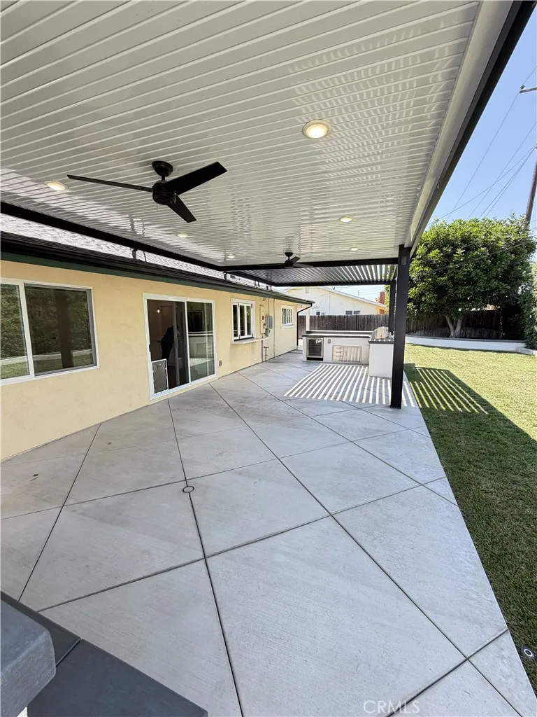 9197 El Cortez Fountain Valley, CA 92708