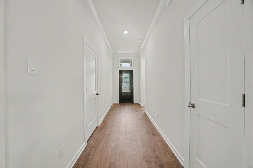 2231 Lakewood Drive West Columbia, TX 77486