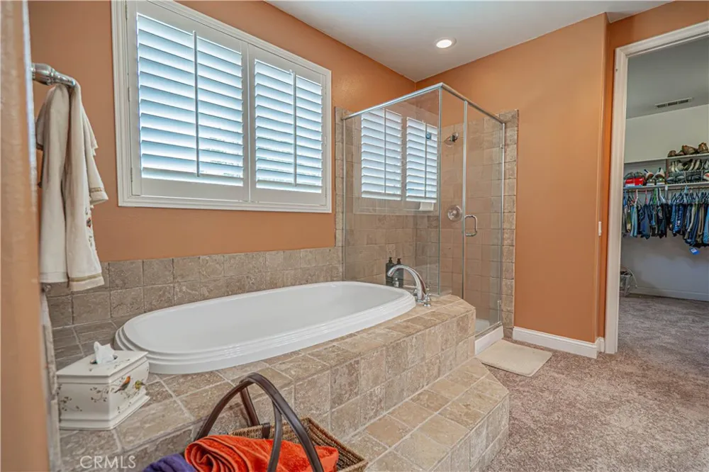 29164 Harmony Way Saugus, CA 91390