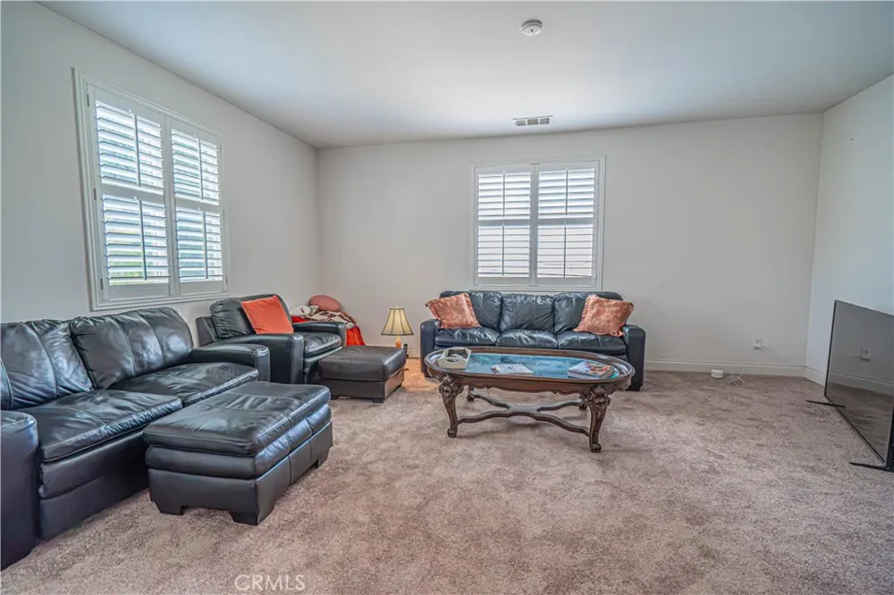 29164 Harmony Way Saugus, CA 91390