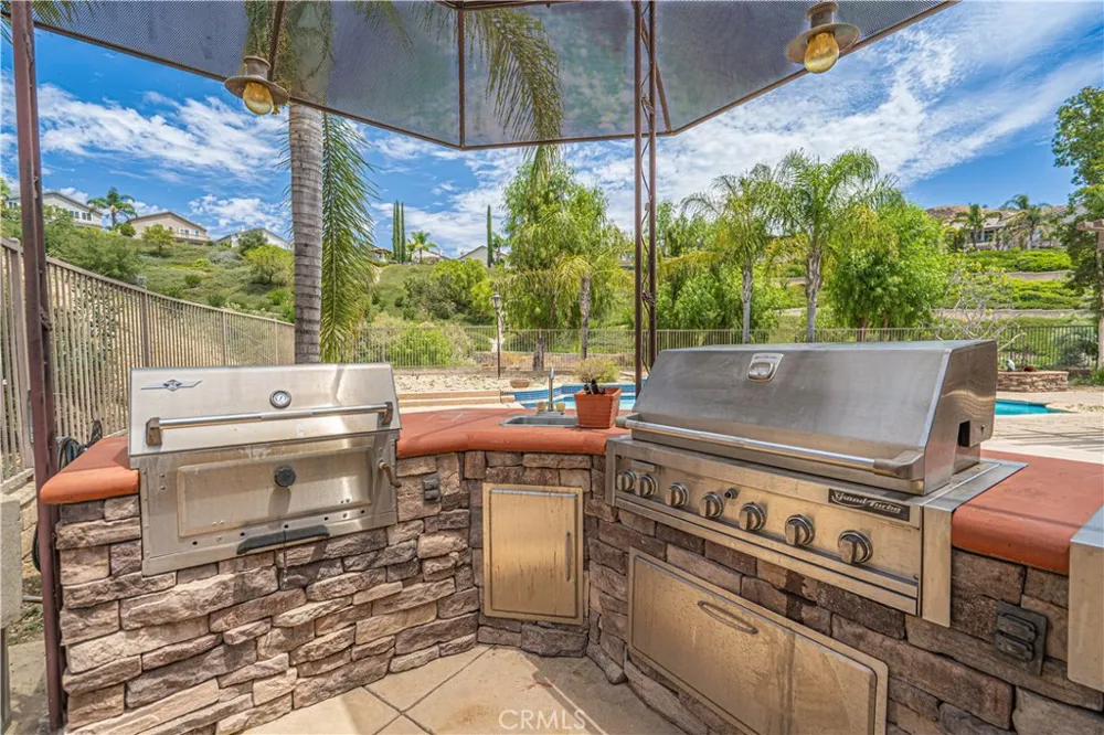 29164 Harmony Way Saugus, CA 91390