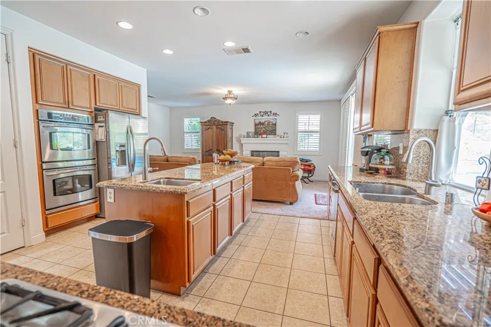 29164 Harmony Way Saugus, CA 91390