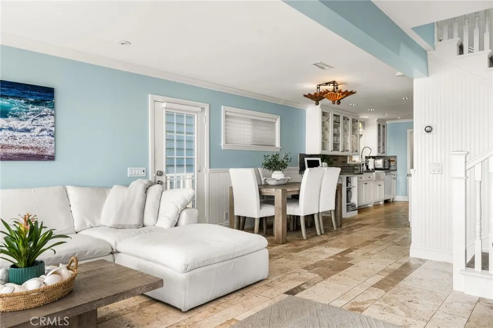 25 Surfside Surfside, CA 90743