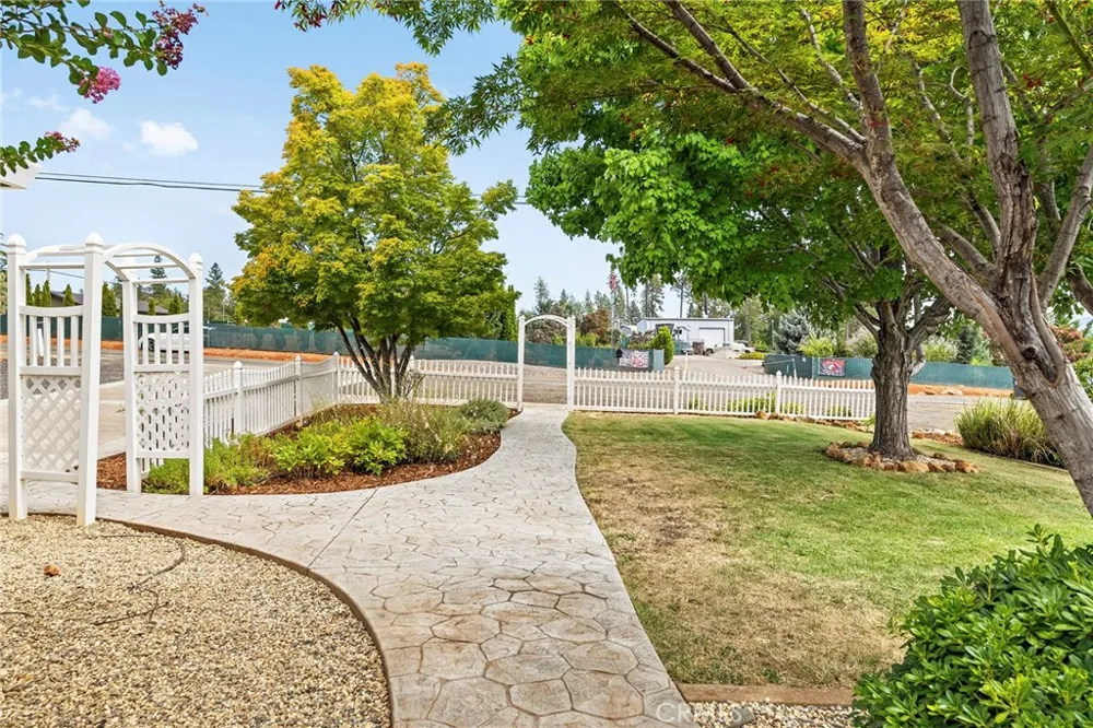 4992 Ravelle Court Paradise, CA 95969