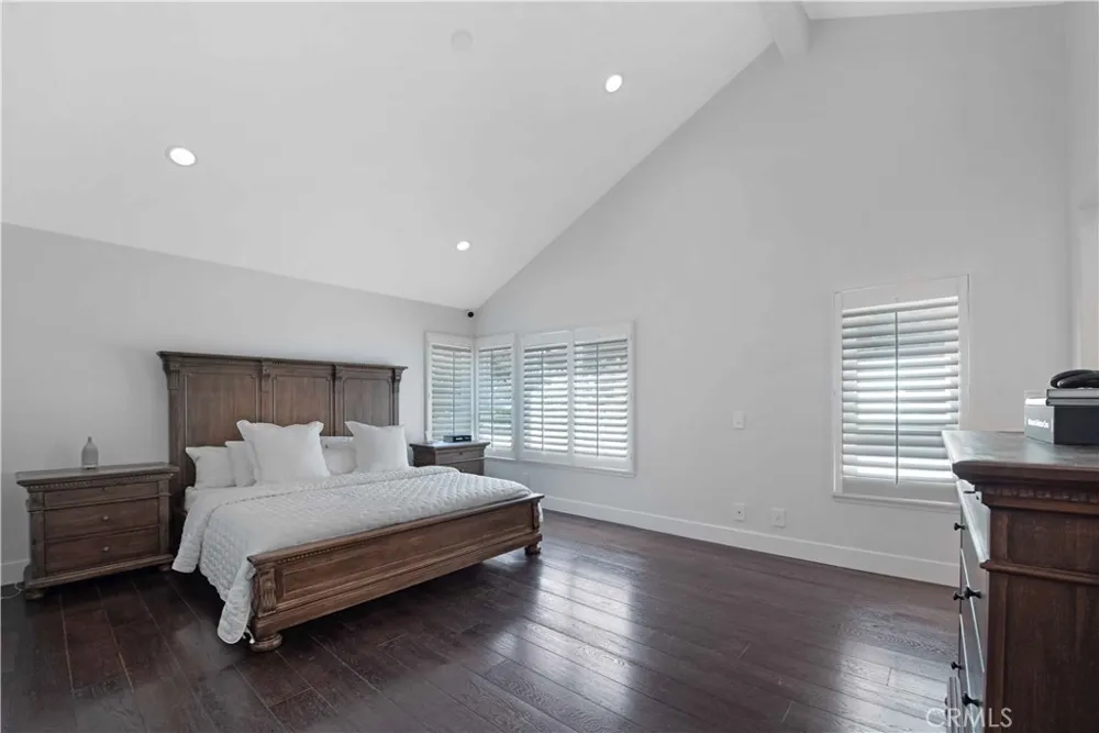 3514 Three Springs Drive Westlake Village, CA 91361