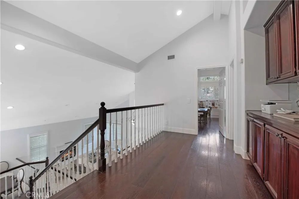 3514 Three Springs Drive Westlake Village, CA 91361