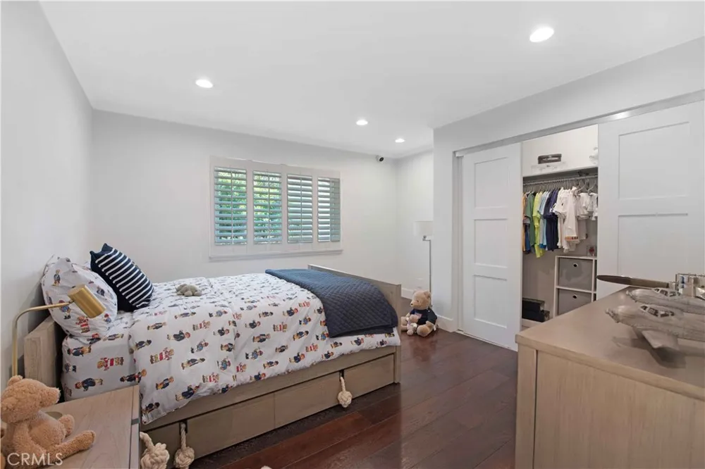 3514 Three Springs Drive Westlake Village, CA 91361