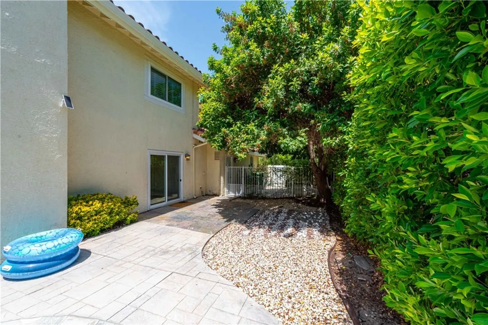 3514 Three Springs Drive Westlake Village, CA 91361