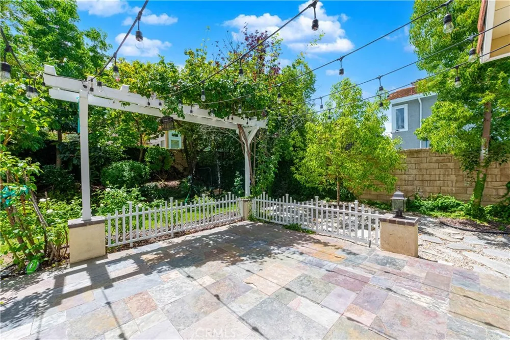 3514 Three Springs Drive Westlake Village, CA 91361