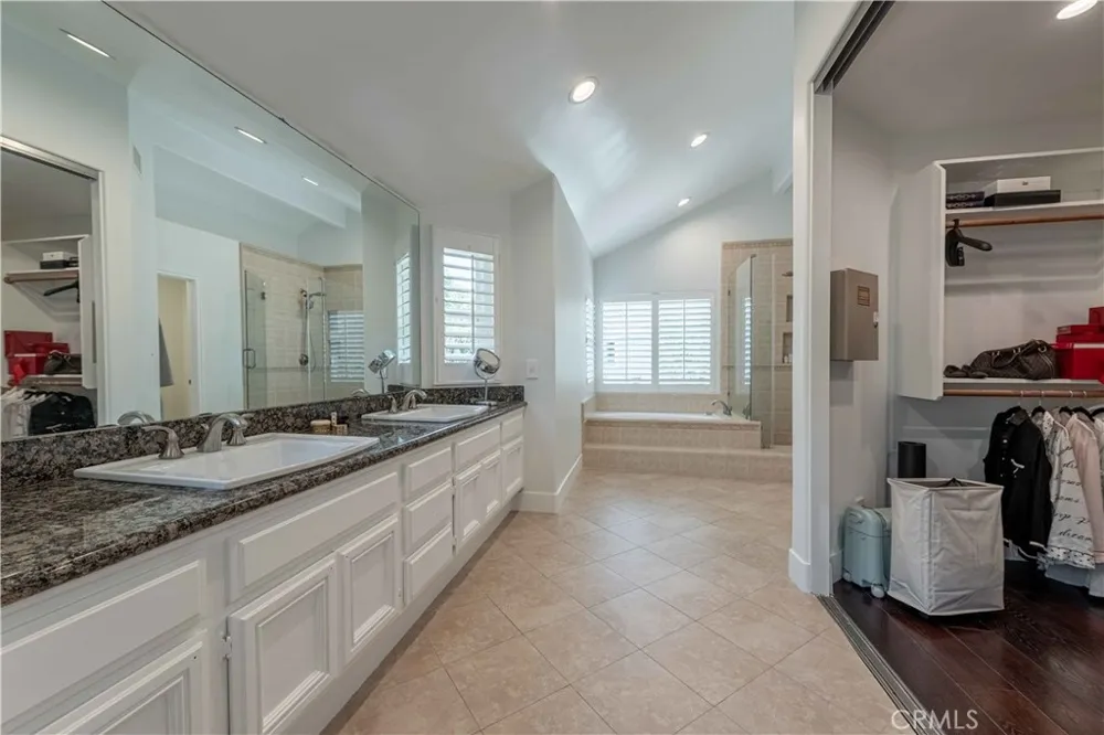 3514 Three Springs Drive Westlake Village, CA 91361