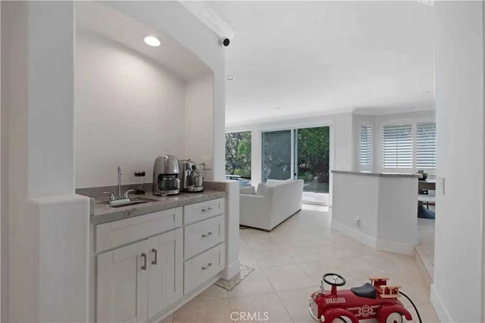 3514 Three Springs Drive Westlake Village, CA 91361