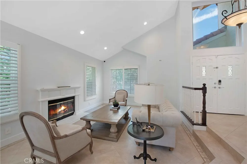 3514 Three Springs Drive Westlake Village, CA 91361