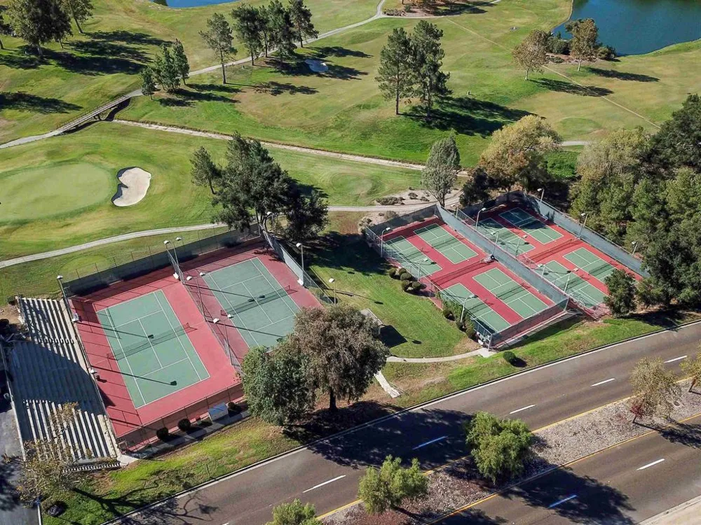 15821 Davis Cup Lane Ramona, CA 92065