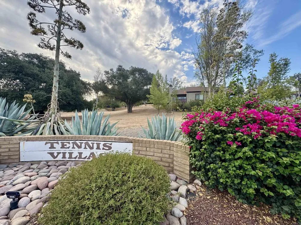 15821 Davis Cup Lane Ramona, CA 92065