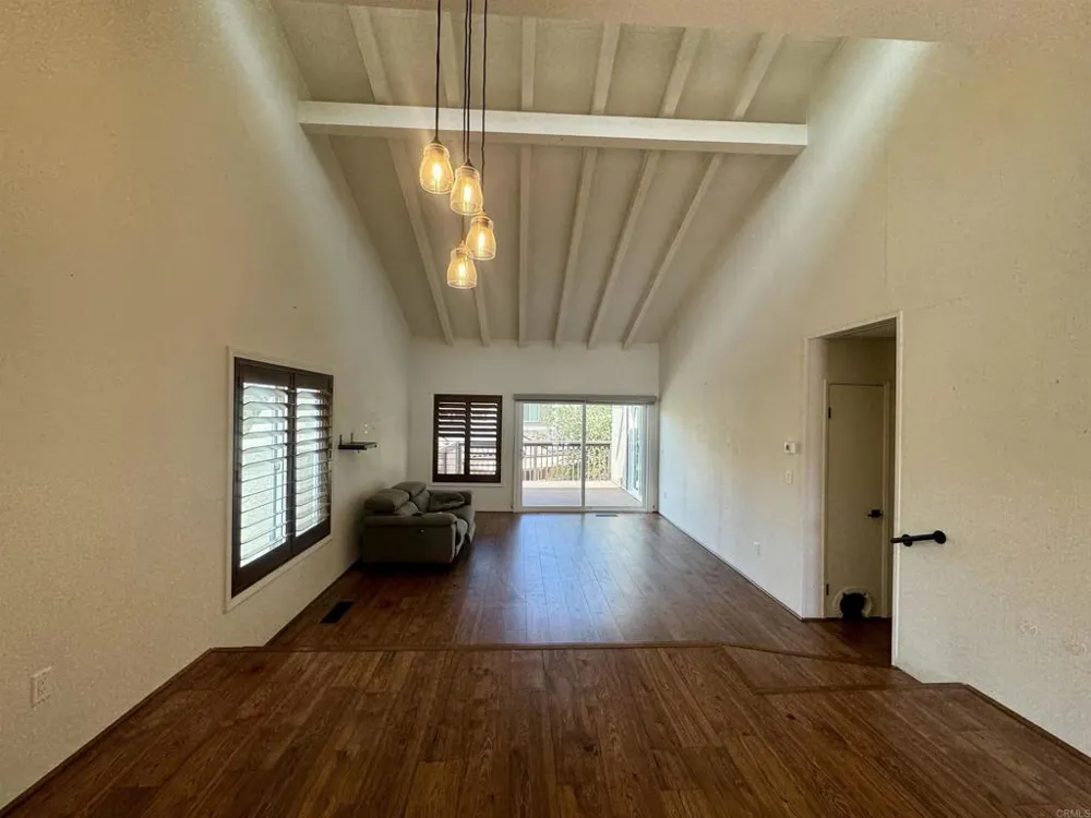 15821 Davis Cup Lane Ramona, CA 92065