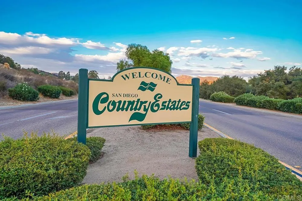 15821 Davis Cup Lane Ramona, CA 92065