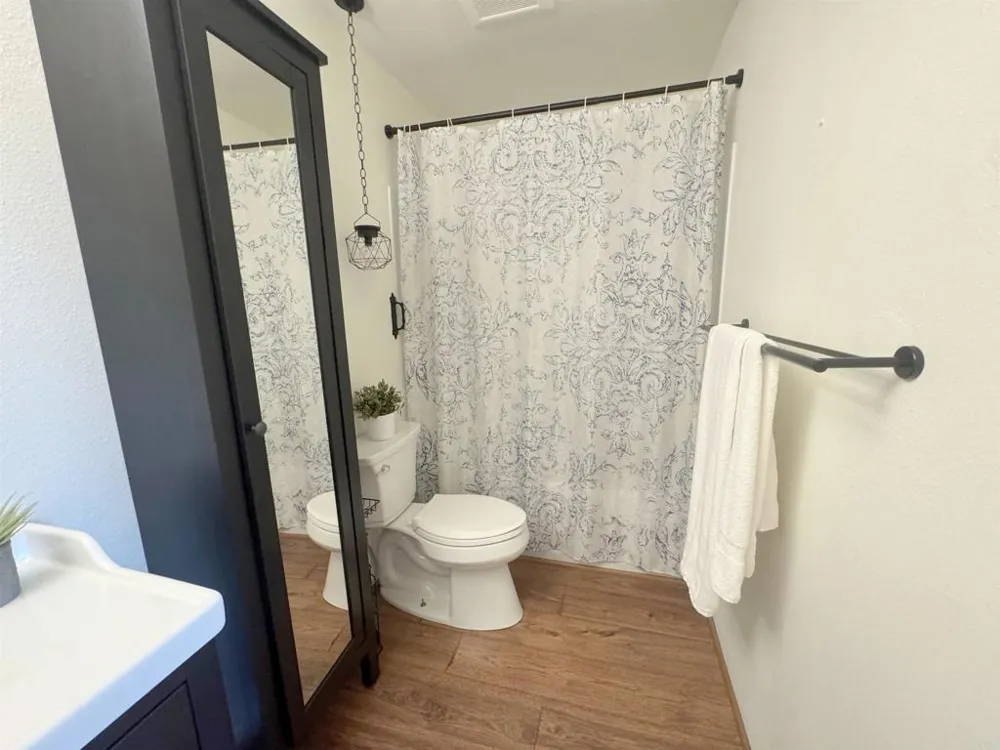 15821 Davis Cup Lane Ramona, CA 92065