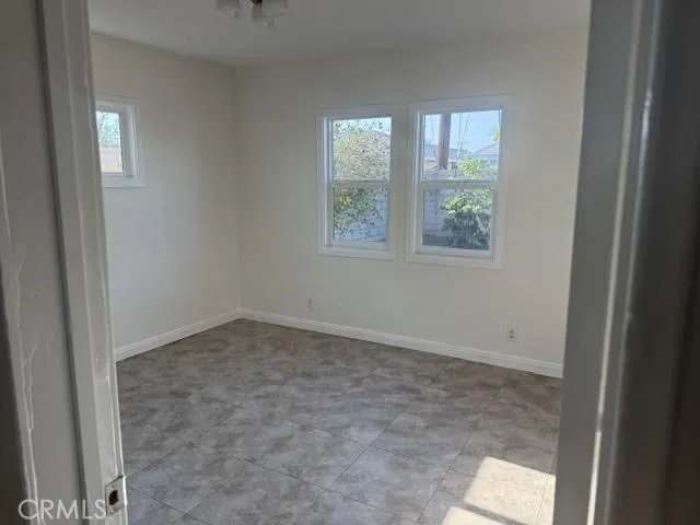 2563 W. Cressent Anaheim, CA 92801