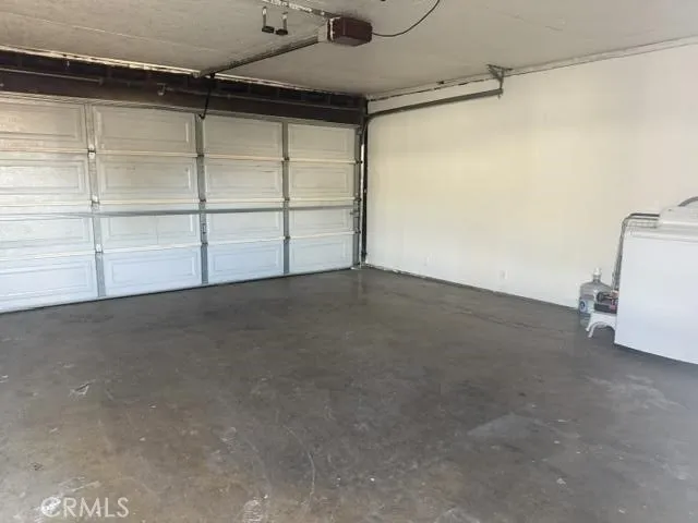 2563 W. Cressent Anaheim, CA 92801