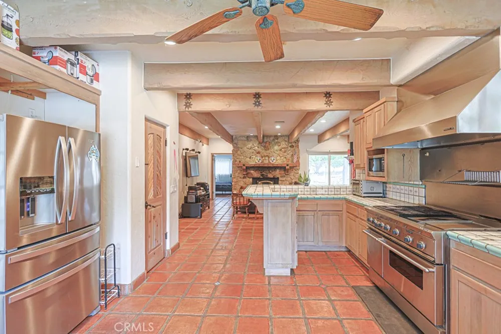 38181 Valley Oak Warner Springs, CA 92086