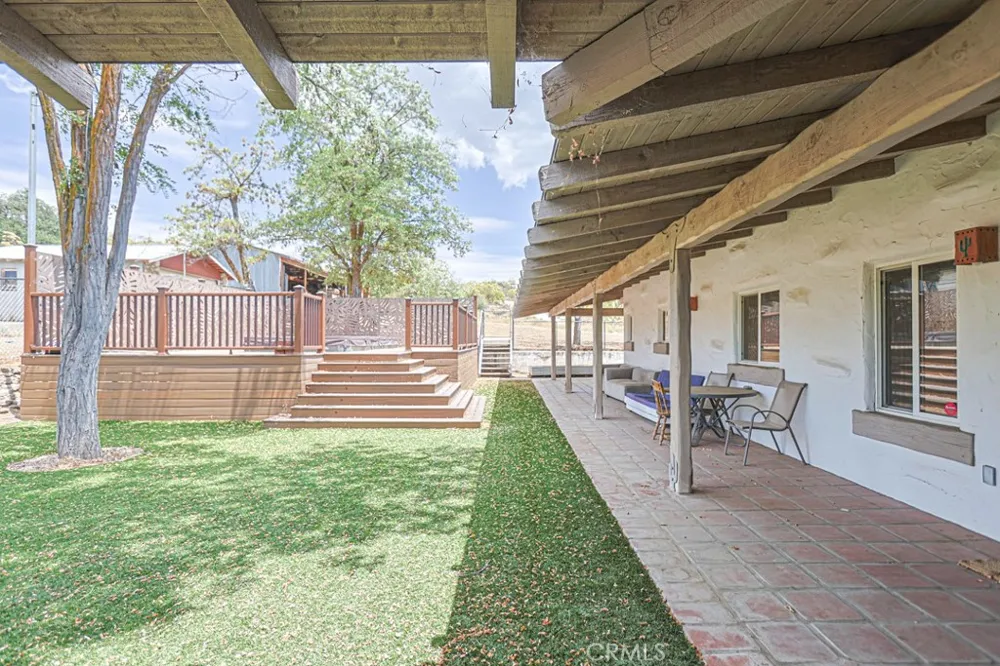 38181 Valley Oak Warner Springs, CA 92086