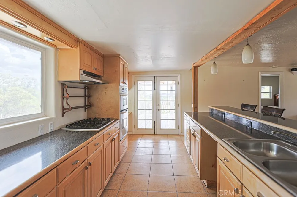 38181 Valley Oak Warner Springs, CA 92086