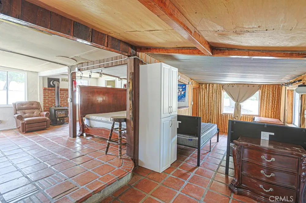 38181 Valley Oak Warner Springs, CA 92086