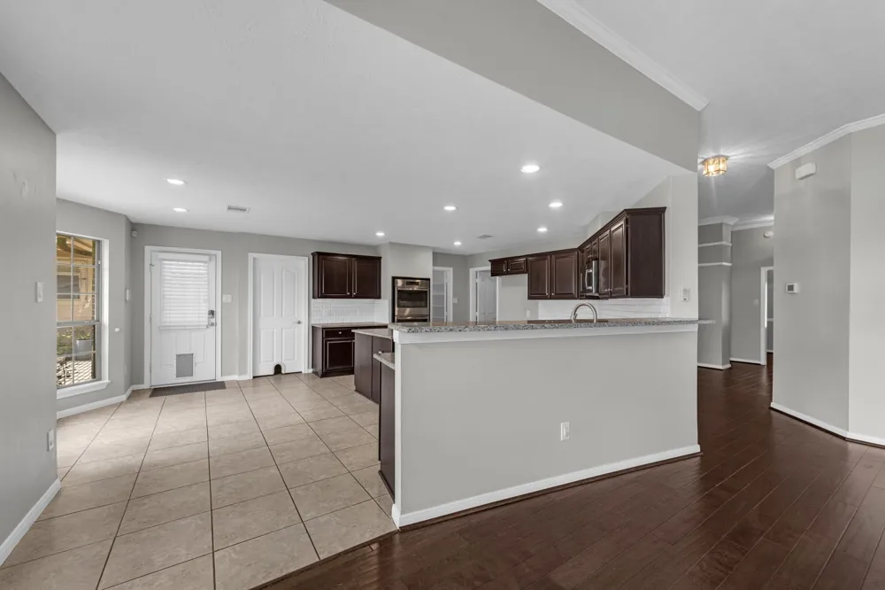 6606 Granbury Road Manvel, TX 77578